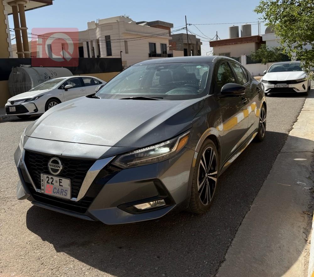 نیسان سێنترا